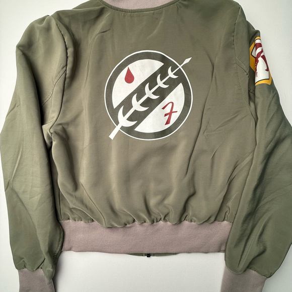 Star Wars Her Universe Boba Fett Mandalorian Bomber Jacket Woman’s Med - Picture 2 of 8
